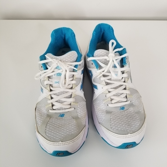 New Balance 1540v2 Athletic Running Sneakers Size 8 White with Blue Bell - Picture 9 of 11
